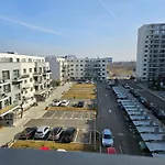 Onix Penthouse 18, Premium Parking *