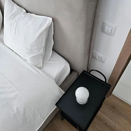 Onix Penthouse 18, Premium Parking * בוקרשט